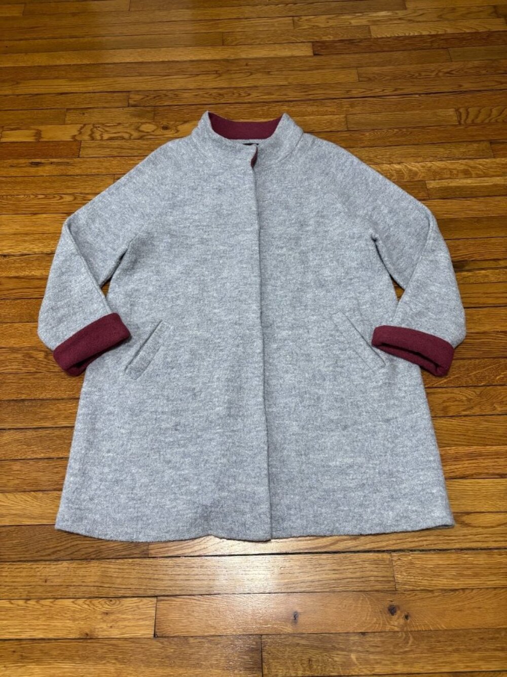 Tahari Women's Boiled Wool Coat Plus Sz 1X Gray Snap Button Pockets Overcoat